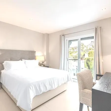 Charming Spanish Villa5 With Large Pool
