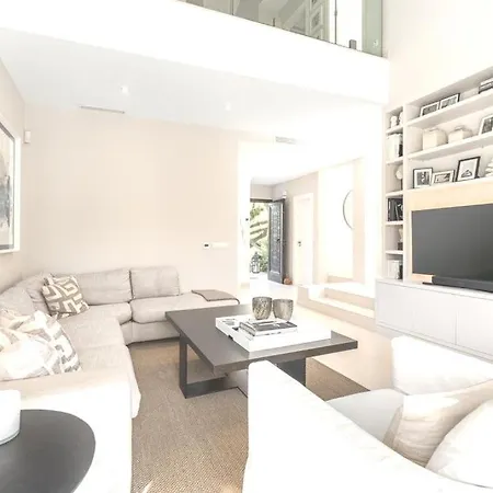 בית נופש Charming Spanish Villa5 With Large Pool *